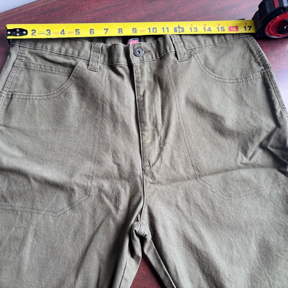 Dickies Olive Green Zip-Up Shorts - Picture 4 of 8